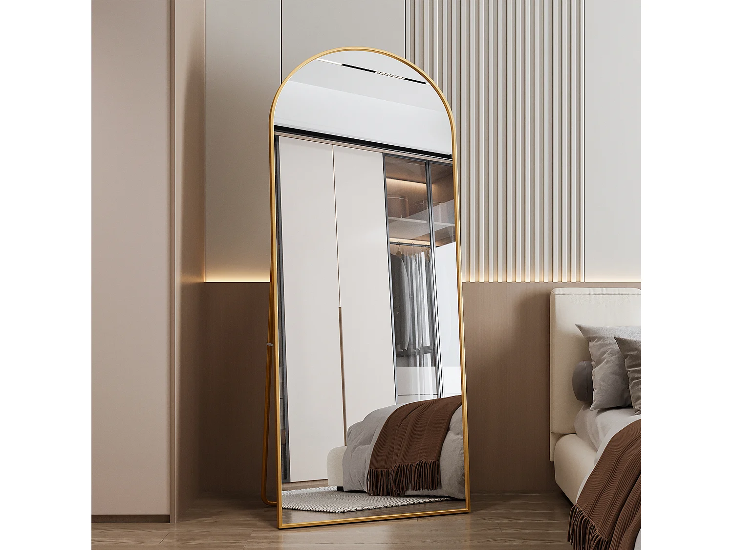 Vrijstaande spiegel – Metalen frame – 180 x 80 cm – Gebogen – voor woonkamer of kleedkamer – Goud
