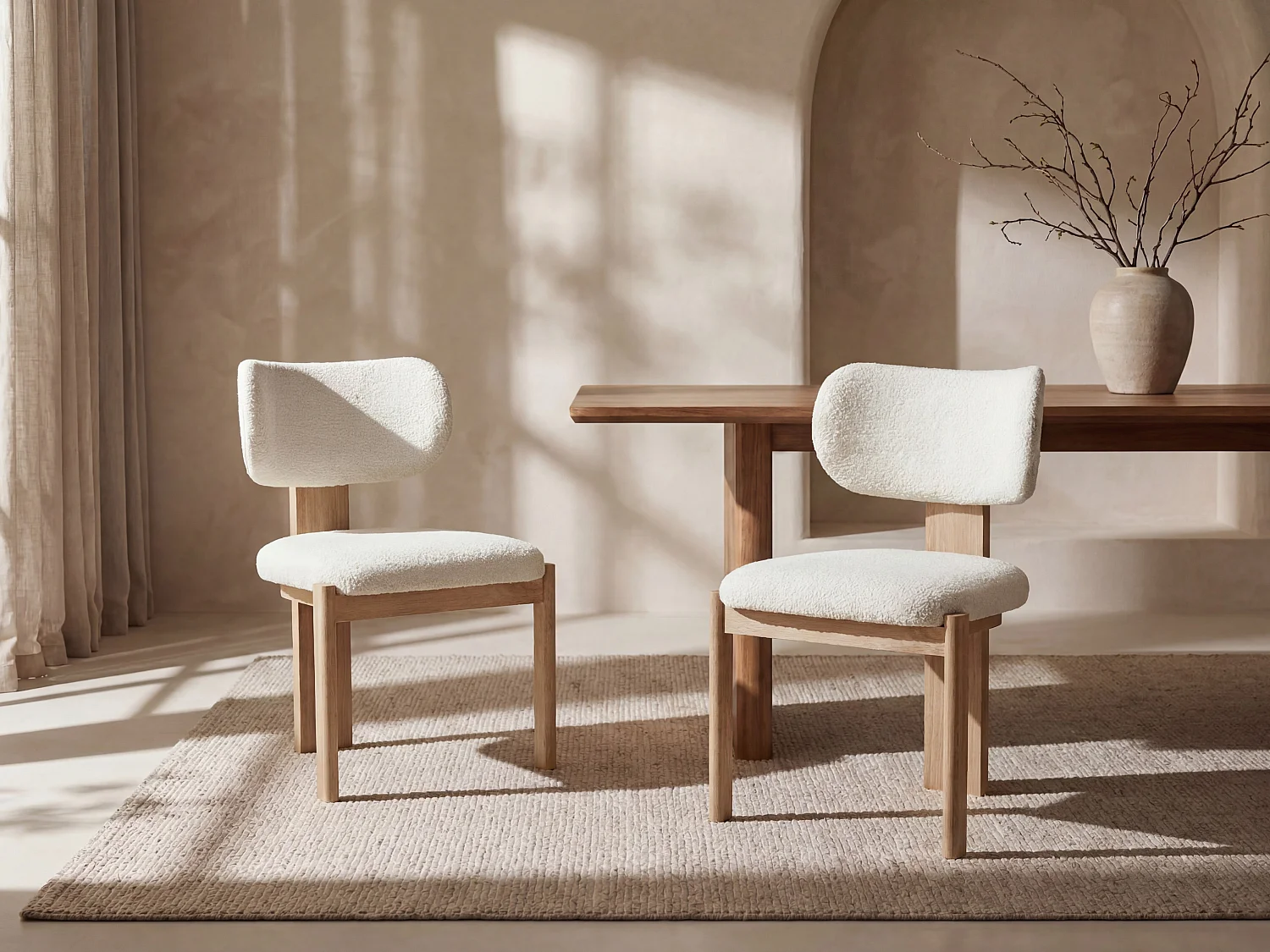 Set van 2 stoelen in bouclette stof en rubberhout – Wit – WILANA